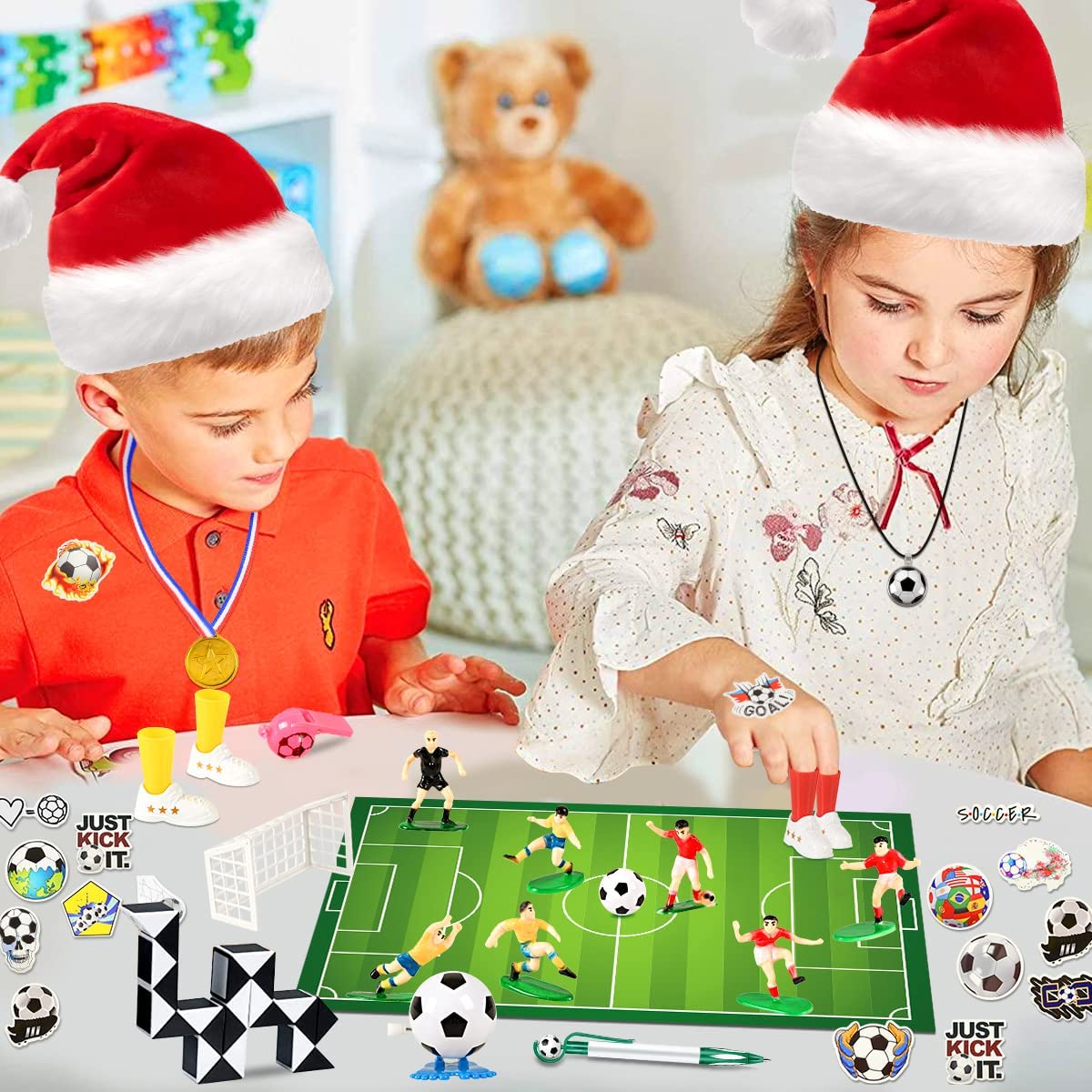 iZoeL Football Advent Calendar for Boys Girls 2022, 2022 World Football Gifts with Football Medal Whistle 24 Christmas Countdown Advent Calendar Christmas Stocking Gifts for Football Fans