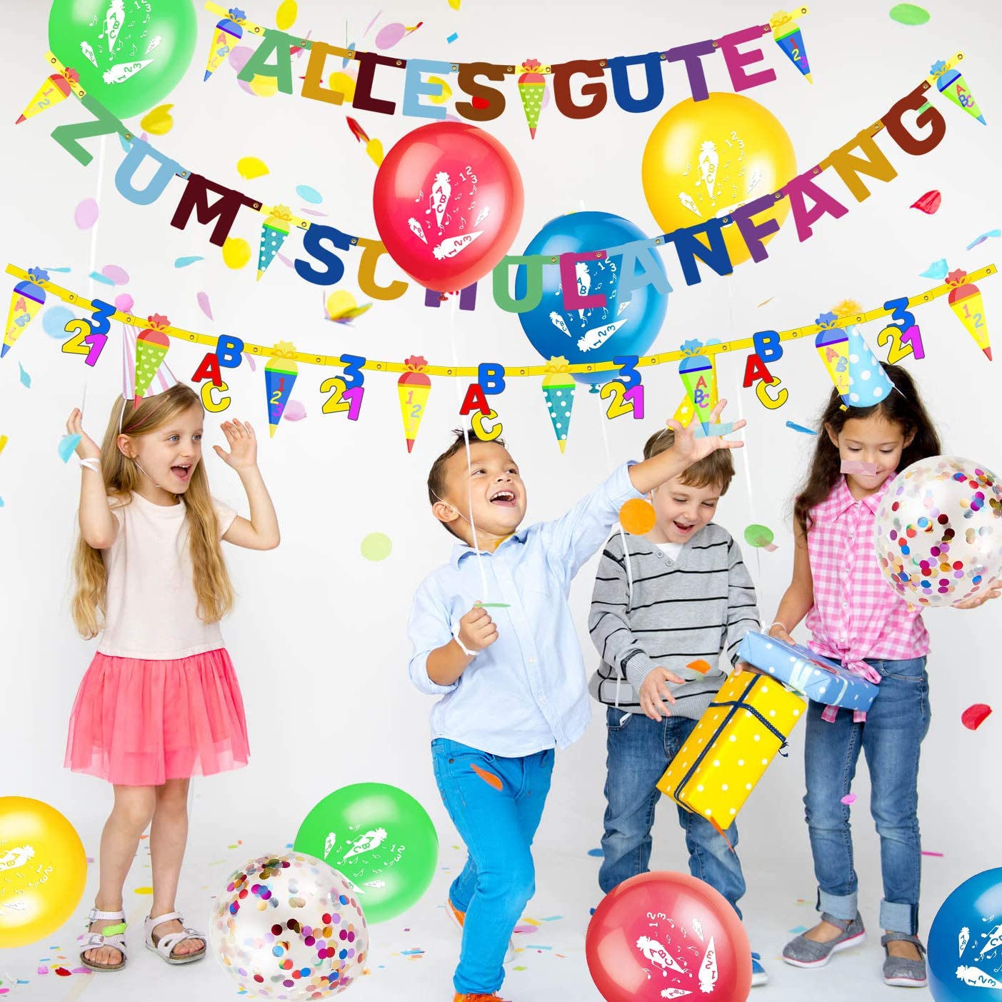 iZoeL XXL Merry Christmas Decoration Balloon Set, Merry Christmas Banner, Xmas Hanging Swirl, XXL Santa Claus Balloon, Floating Santa Claus Hat, Photo Booth Props for Christmas Eve Party Supplies
